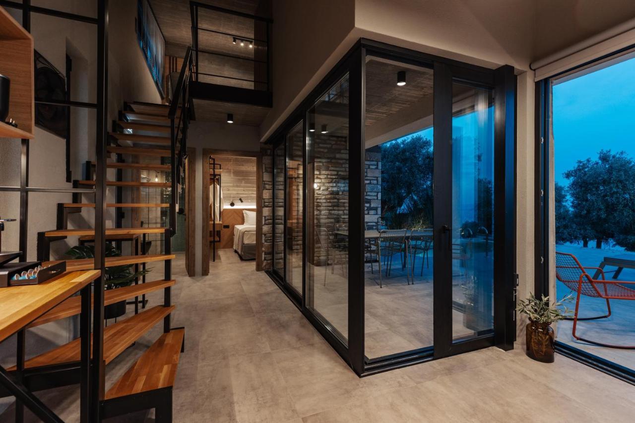 Olive Blue Thassos Luxury * Astris