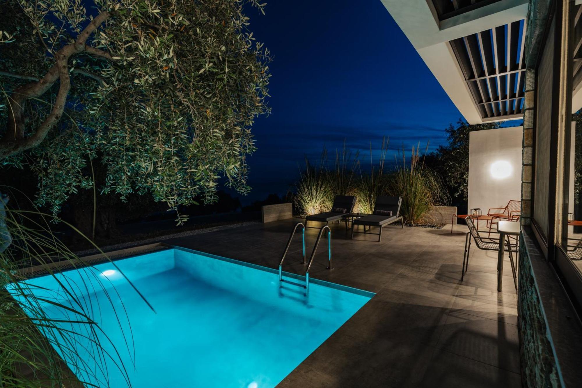 Olive Blue Thassos Luxury Astris